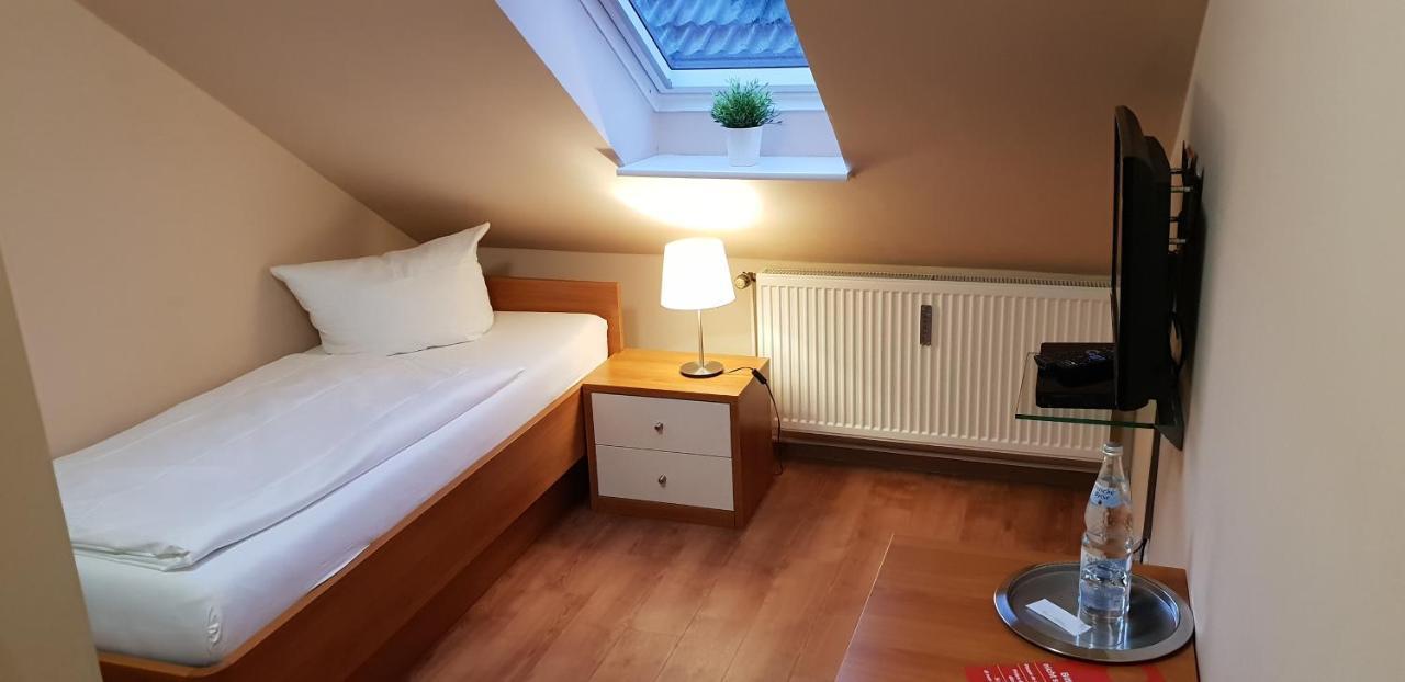 Airport Hotel One Aparthotel Sylt Exteriér fotografie